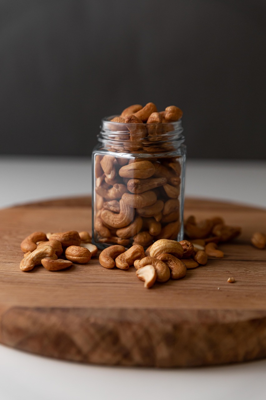 Cashew-Cranberry Snack Packs (image credits: pixabay)
