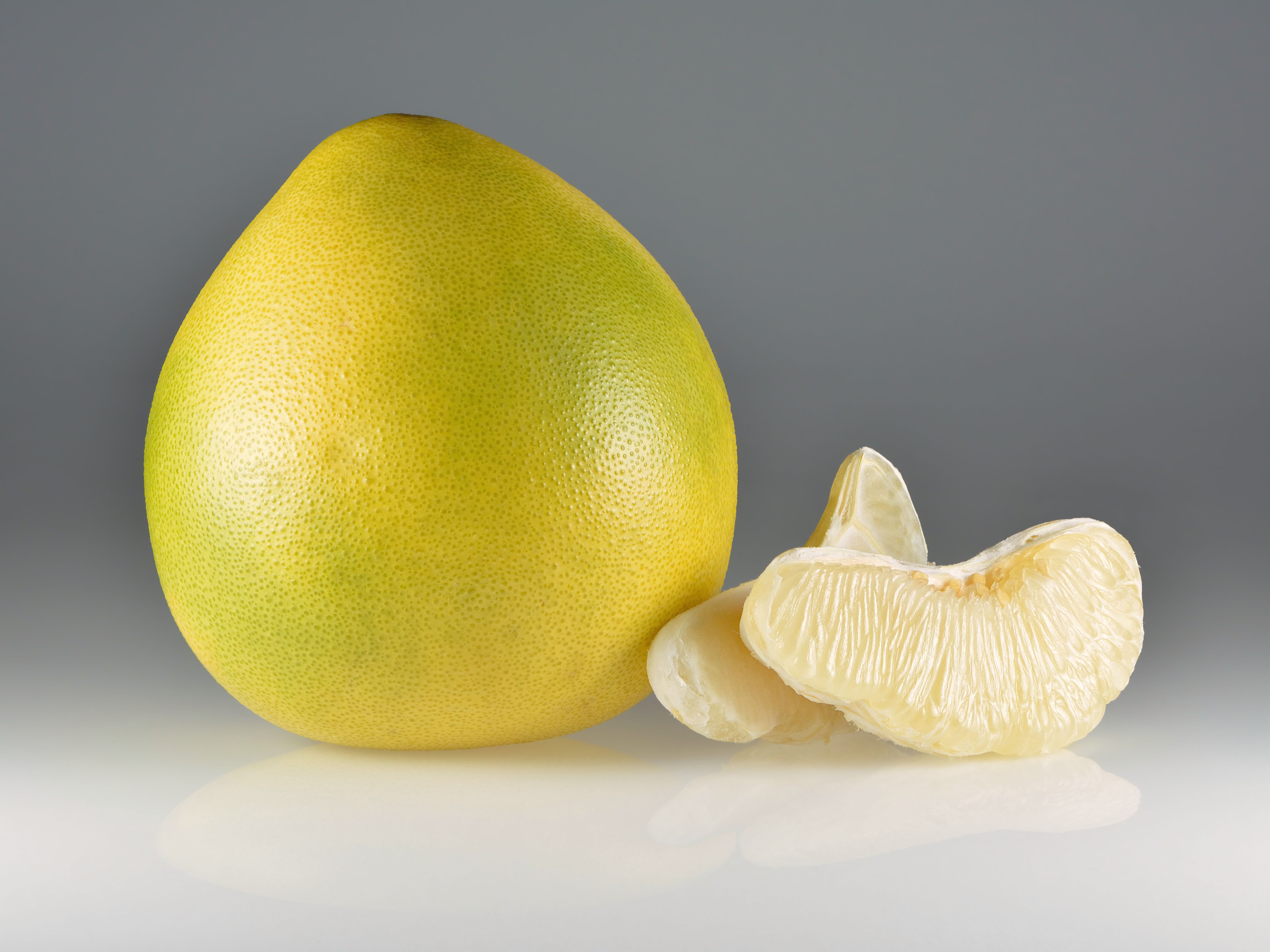 Grapefruit: A Citrus Wonder (image credits: wikimedia)