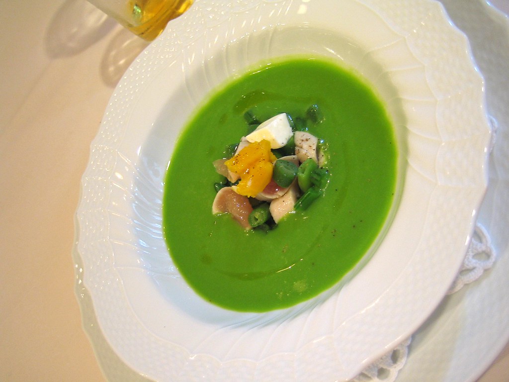 Green Goddess Immune-Boosting Soup (image credits: flickr)