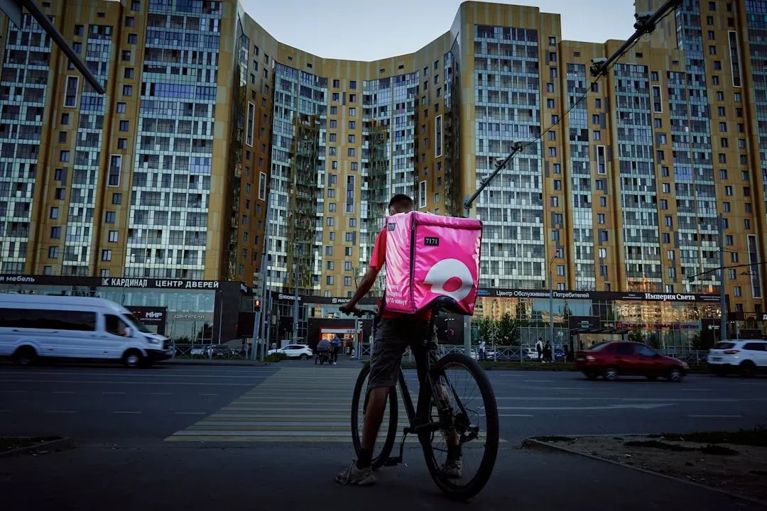 Big Distributors Are Hiding in Plain Sight (Image Credits: Unsplash)