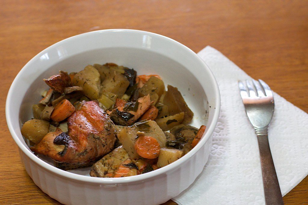 Reheating Food Multiple Times Without Proper Temperature Control (Image Credits: Flickr)