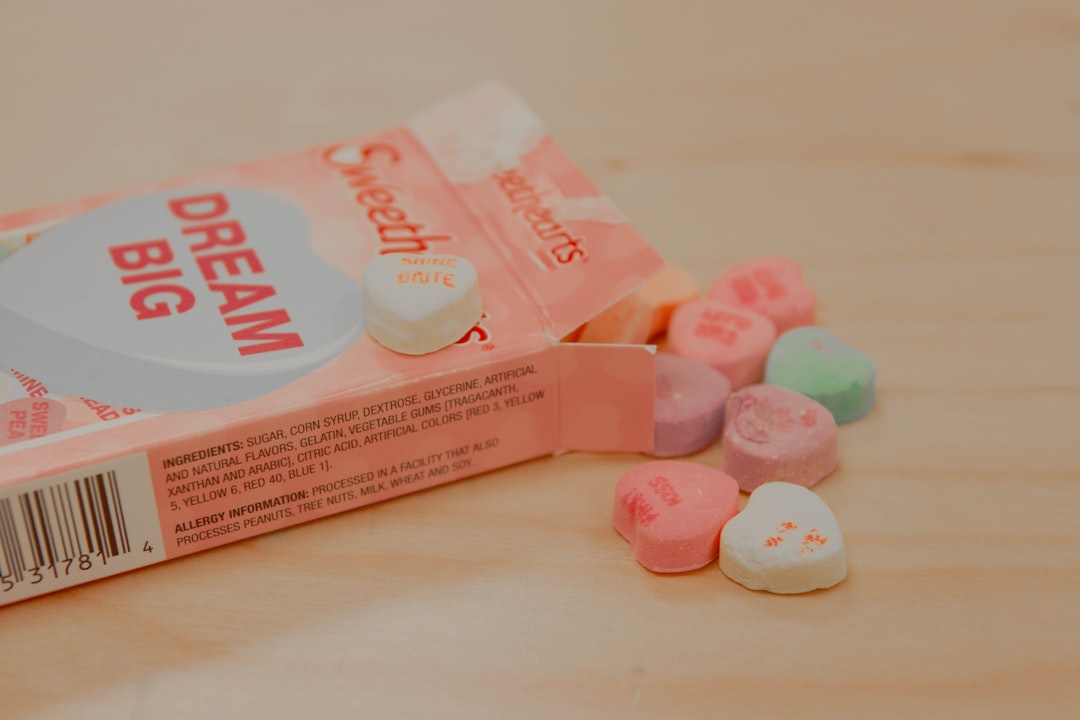 Sugar-Free Gum and Mints: Small Size, Big Problem (image credits: unsplash)