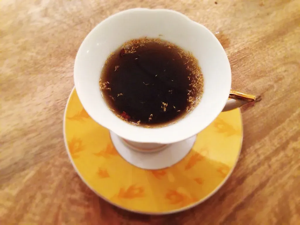 What Exactly Are You Drinking? (T.Tseng, Flickr, CC BY 2.0)