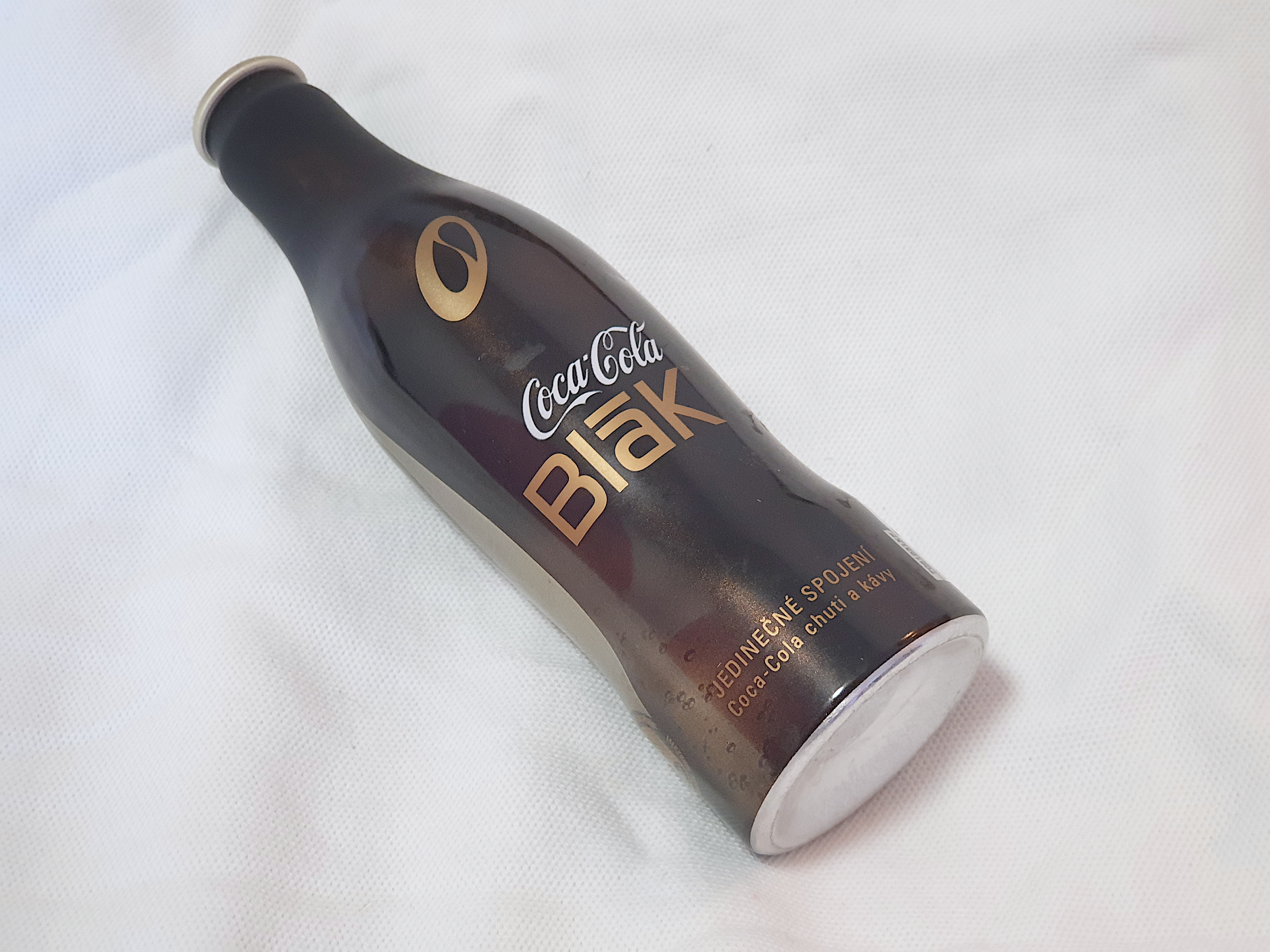 Coca-Cola BlaK – The Coffee-Cola Hybrid (Image Credits: Wikimedia)