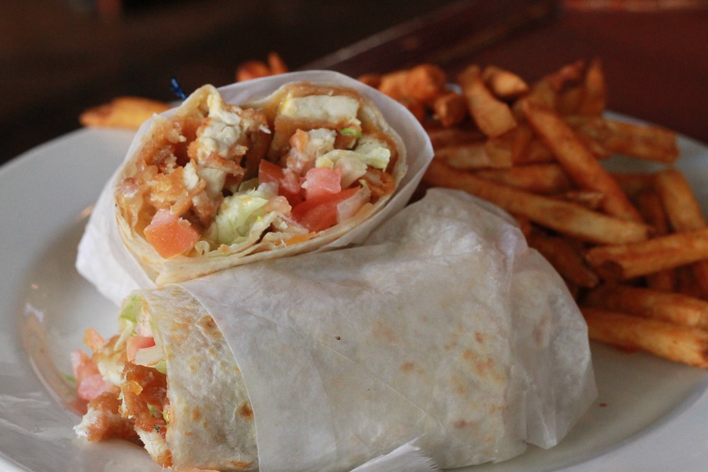 Arby’s Chicken Wrap Trio—Sauce Makes the Difference (image credits: flickr)