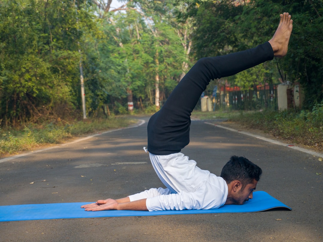 Ballistic Stretching (Bouncing Movements) (image credits: unsplash)