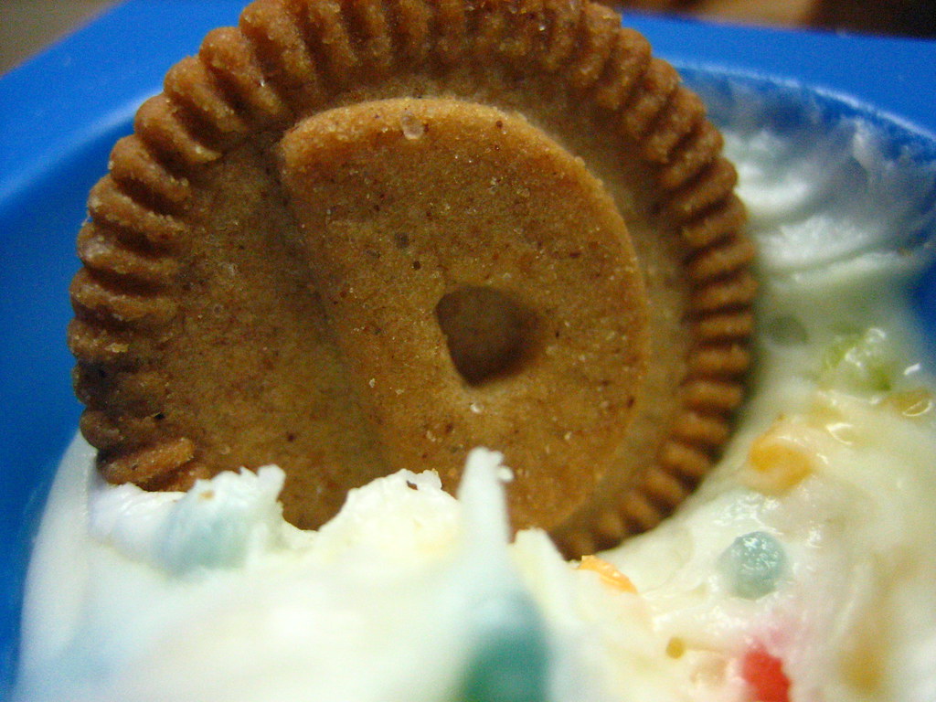 Dunkaroos - The Cookie-Dipping Phenomenon (image credits: flickr)