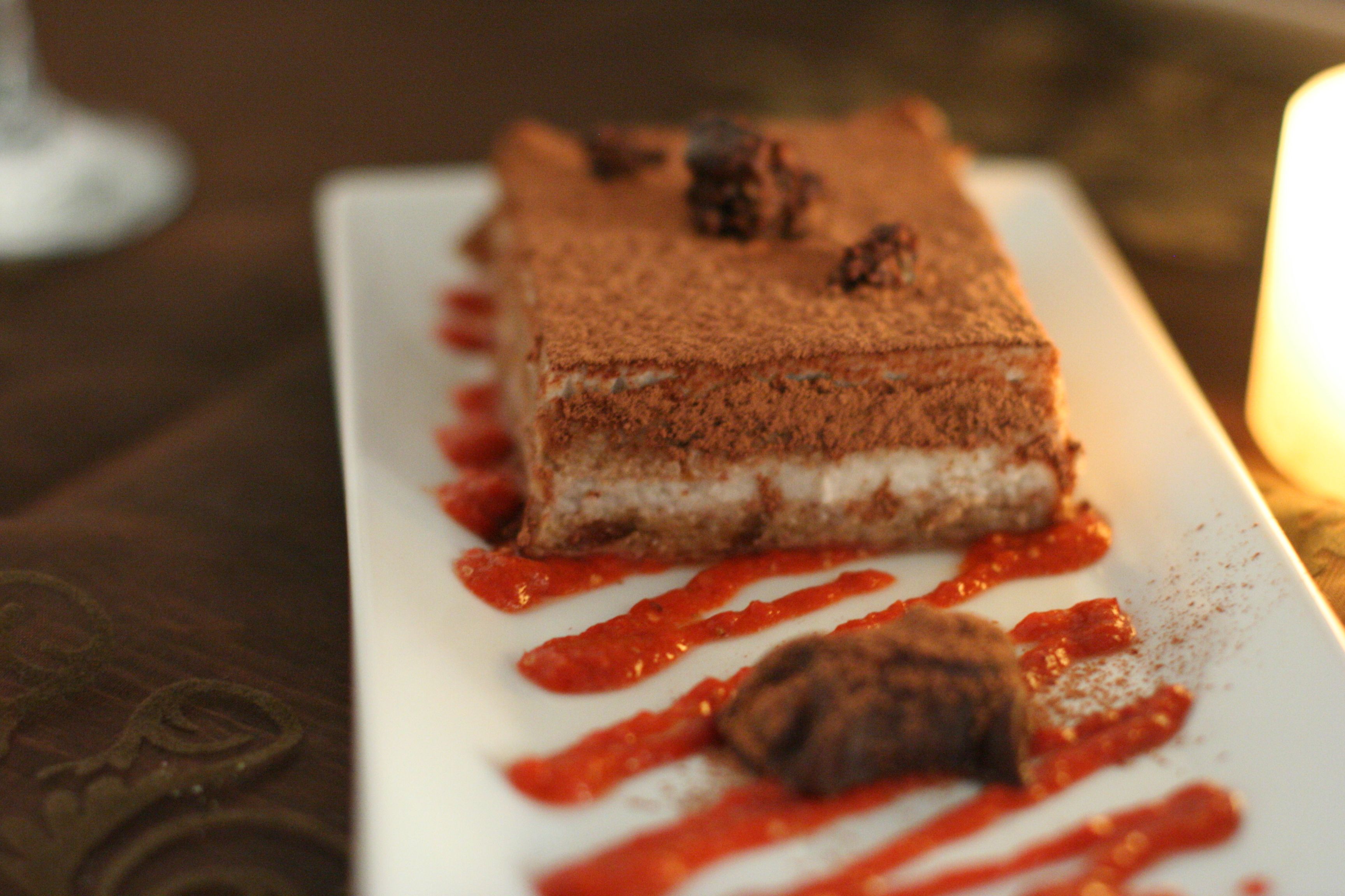 Environmental Impact of Raw Desserts (image credits: wikimedia)