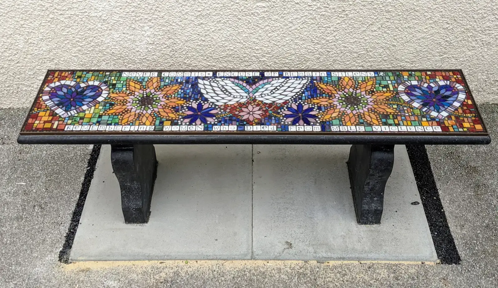 Complex Backsplash Patterns: The Grout Nightmare (Image Credits: Wikimedia)