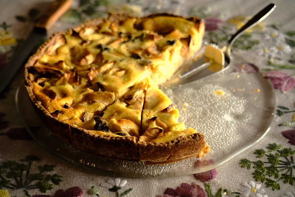 Kuchen - South Dakota's Official State Dessert (Image Credits: Flickr)