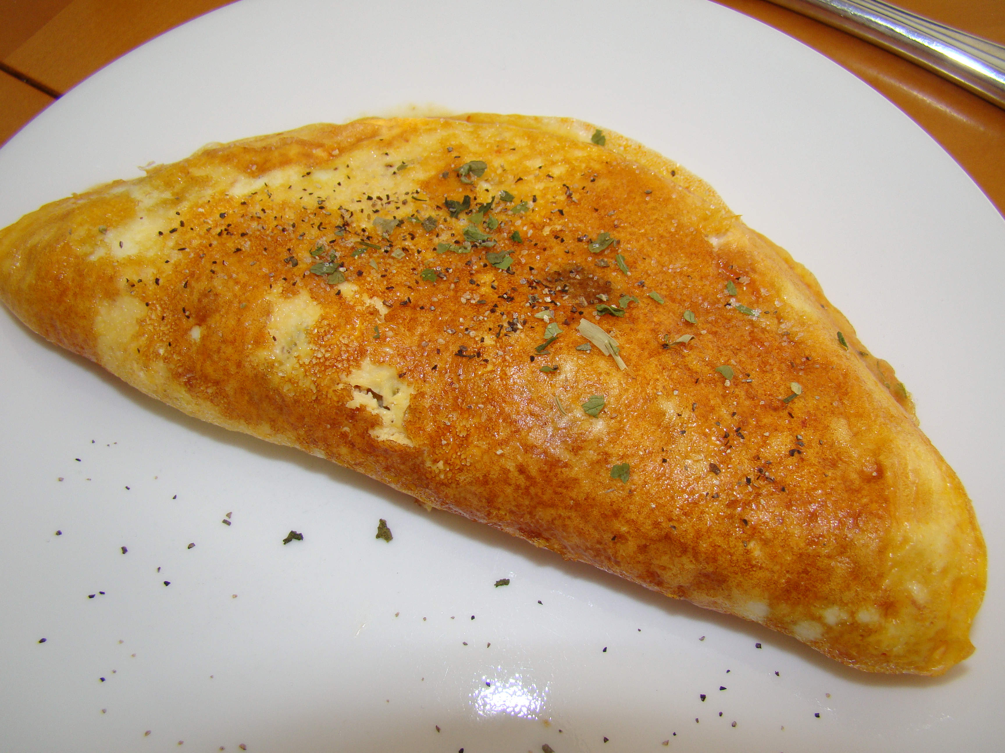 Not Letting the Omelet Rest Before Serving (image credits: wikimedia)