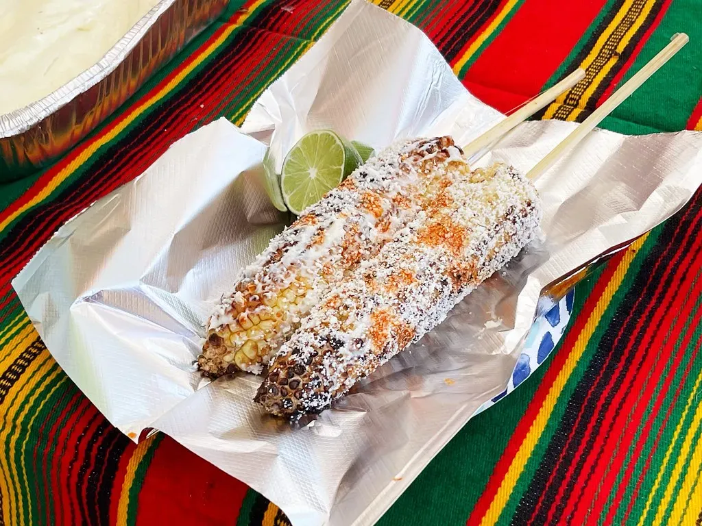 Elote: Corn Elevated to Street Art (Image Credits: Flickr)