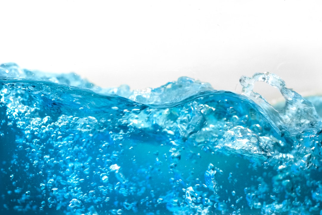 The Science Behind the Water Trick That Actually Works (image credits: unsplash)