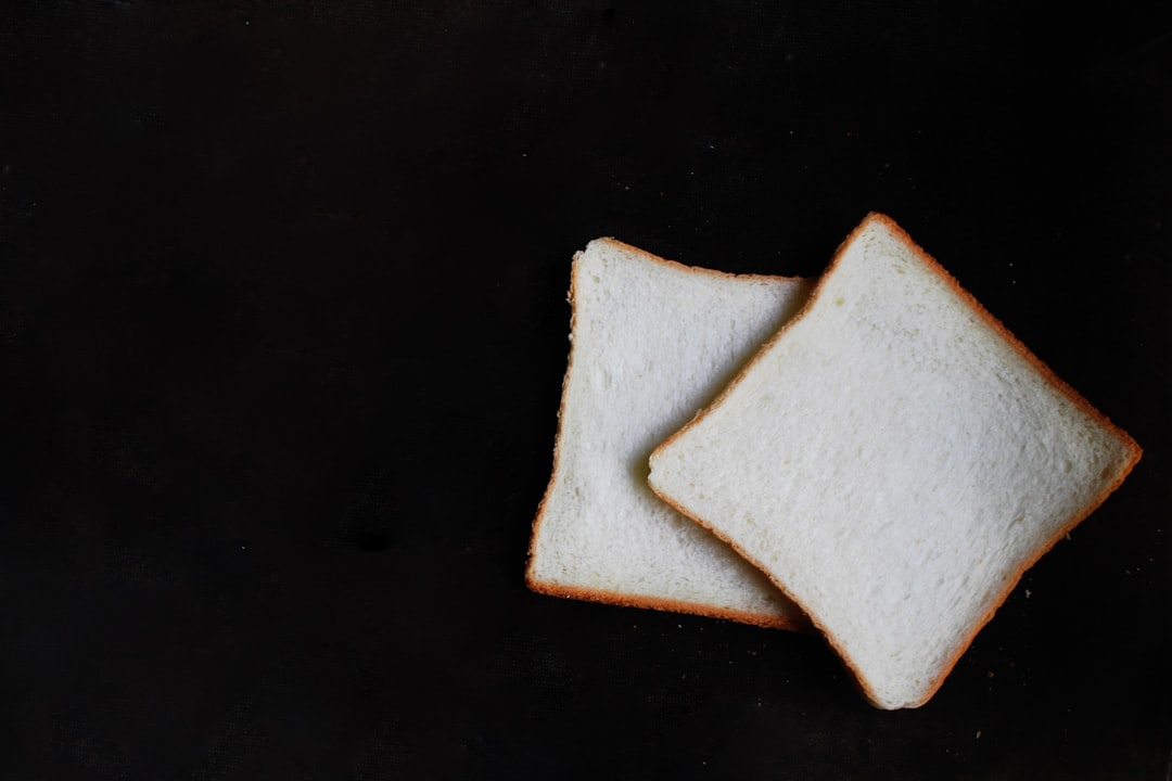 White Bread (image credits: unsplash)