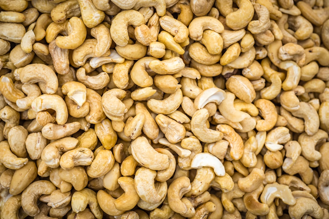 Nuts and Seeds: The Crunchy Protein Champions (image credits: unsplash)