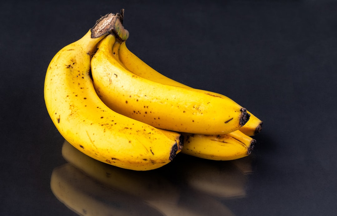 Bananas: Quick Mental Energy (image credits: unsplash)