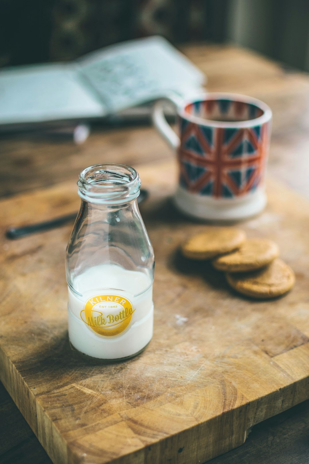 Cookie Pairings: What Drinks Complement Each Texture? (image credits: unsplash)