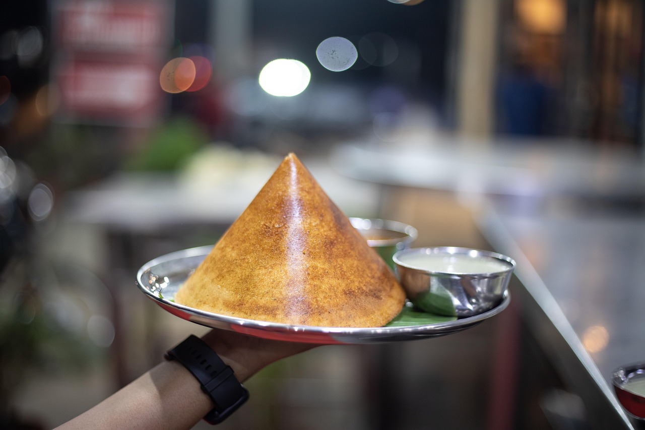 8. Dosa: The South Indian Crispy Craze (image credits: pixabay)