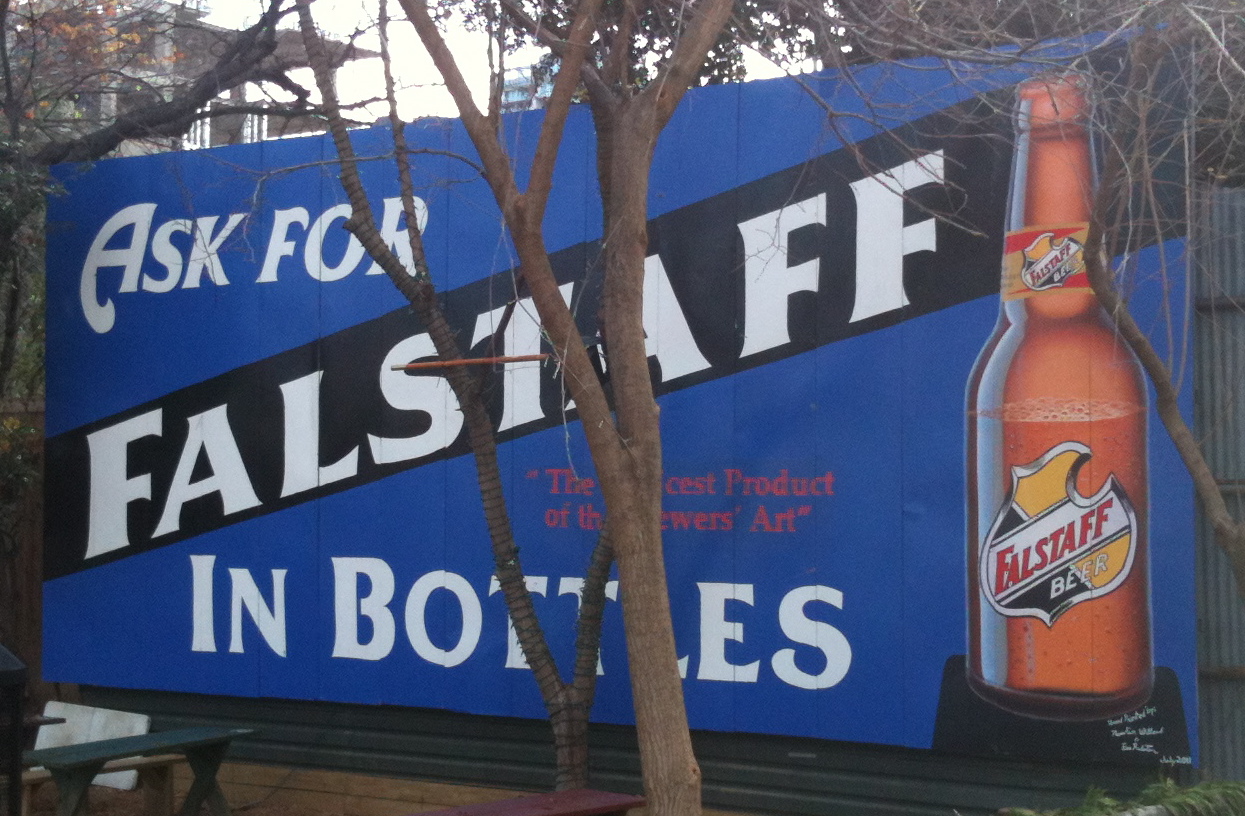 Falstaff Beer - The St. Louis Giant That Fell (image credits: By Nolabob, CC BY-SA 3.0, https://commons.wikimedia.org/w/index.php?curid=17773978)