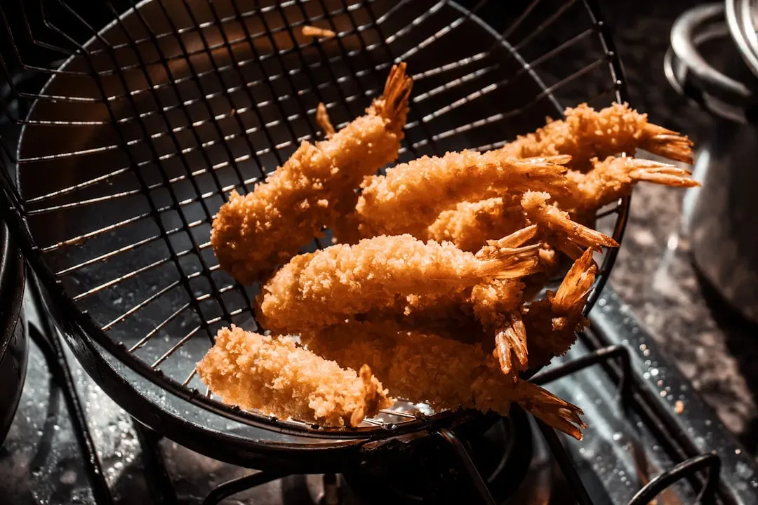 Myth 5: Air Fryers Eliminate the Risk of Cancer-Causing Compounds (Image Credits: Unsplash)