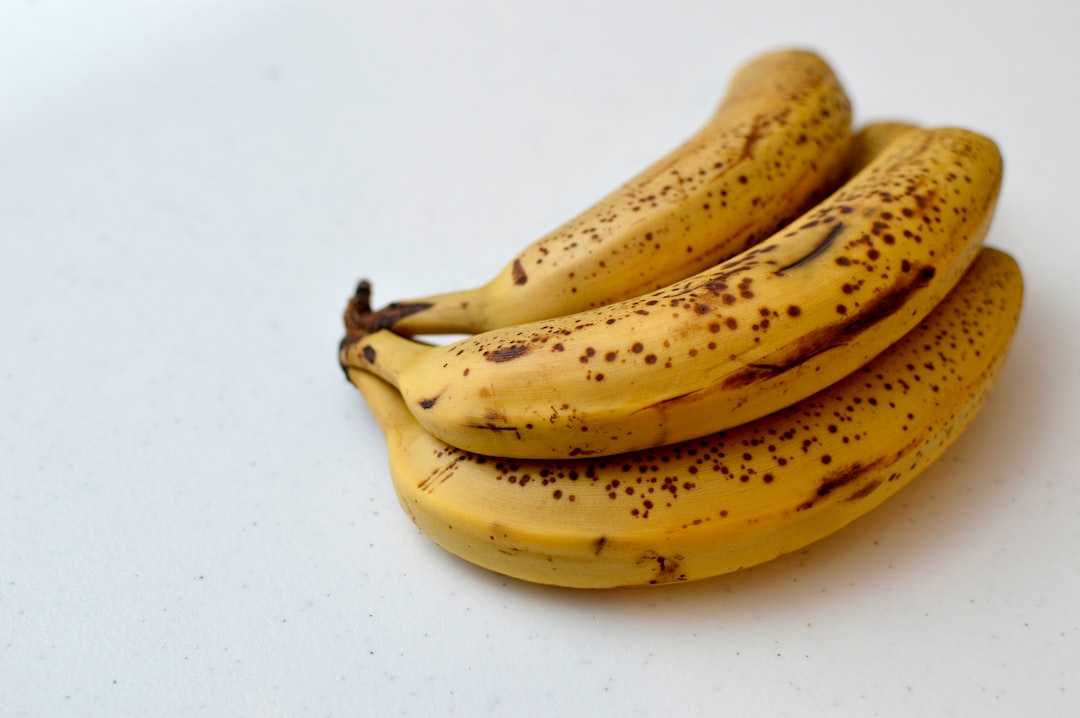 Why Your Perfect Yellow Bananas Turn Brown Overnight (image credits: unsplash)