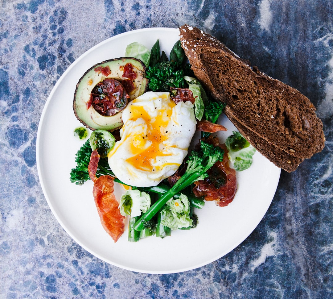 Skipping Breakfast: Still a Common Mistake (image credits: unsplash)
