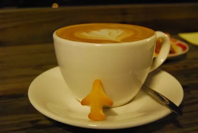 2. Coffee and Tea: The Order With a Dirty Secret (Image Credits: Flickr)