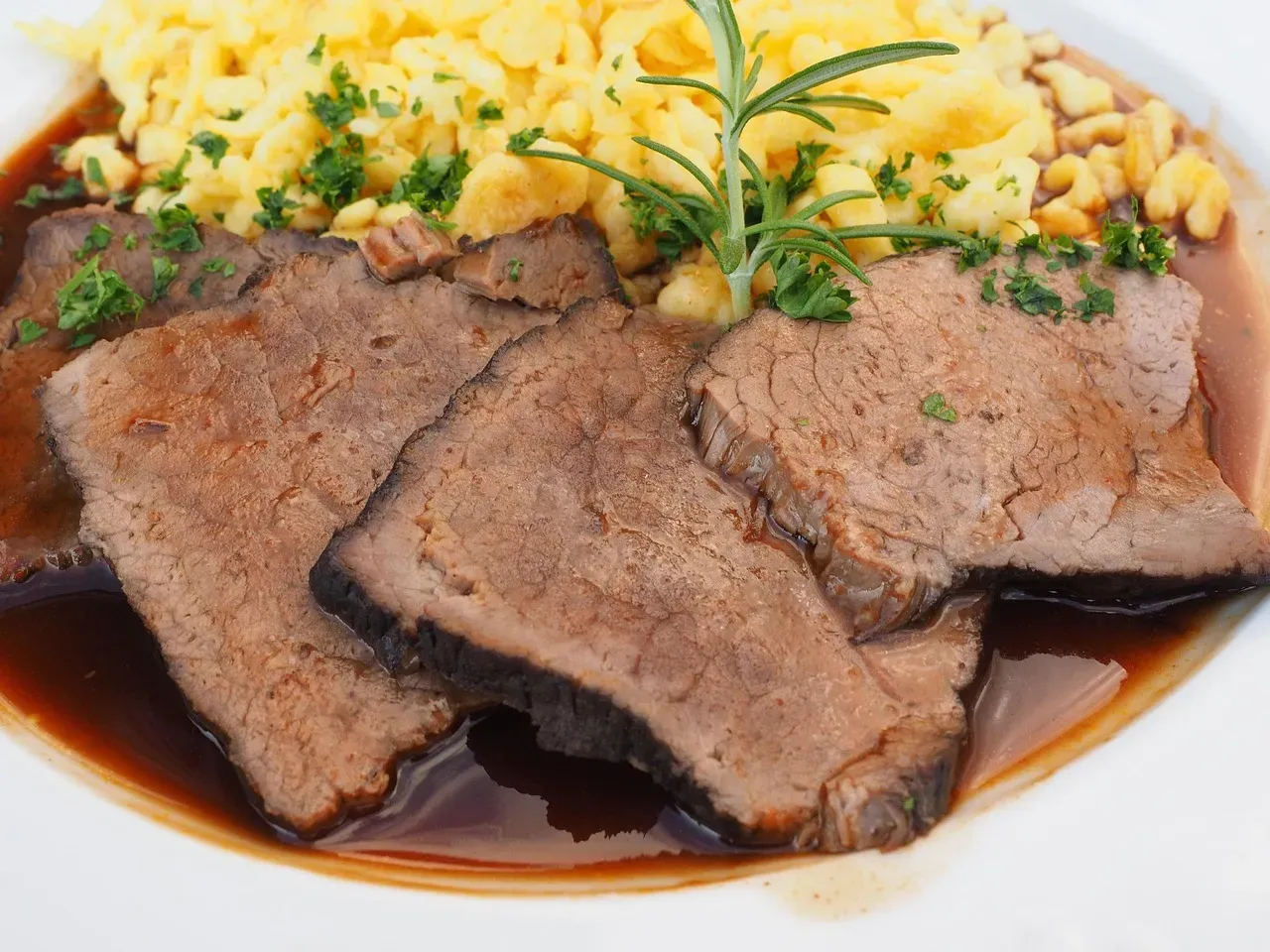 Technique #1: Braising - The Art of Slow, Covered Heat (Image Credits: Pixabay)