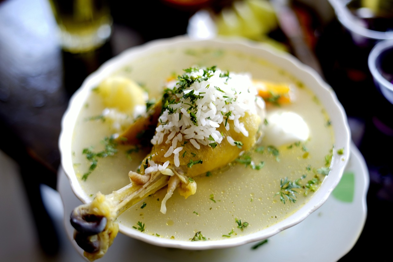 Choose Low-Sodium Broth Over Regular Broth (image credits: pixabay)