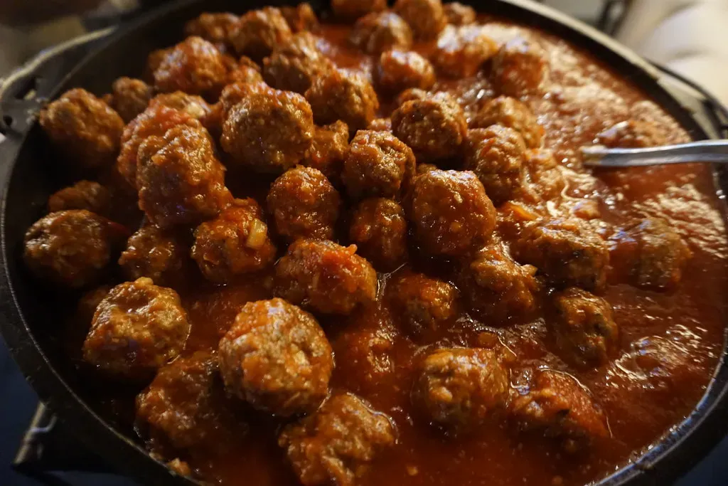 Swedish Meatballs in Gravy (Image Credits: Flickr)