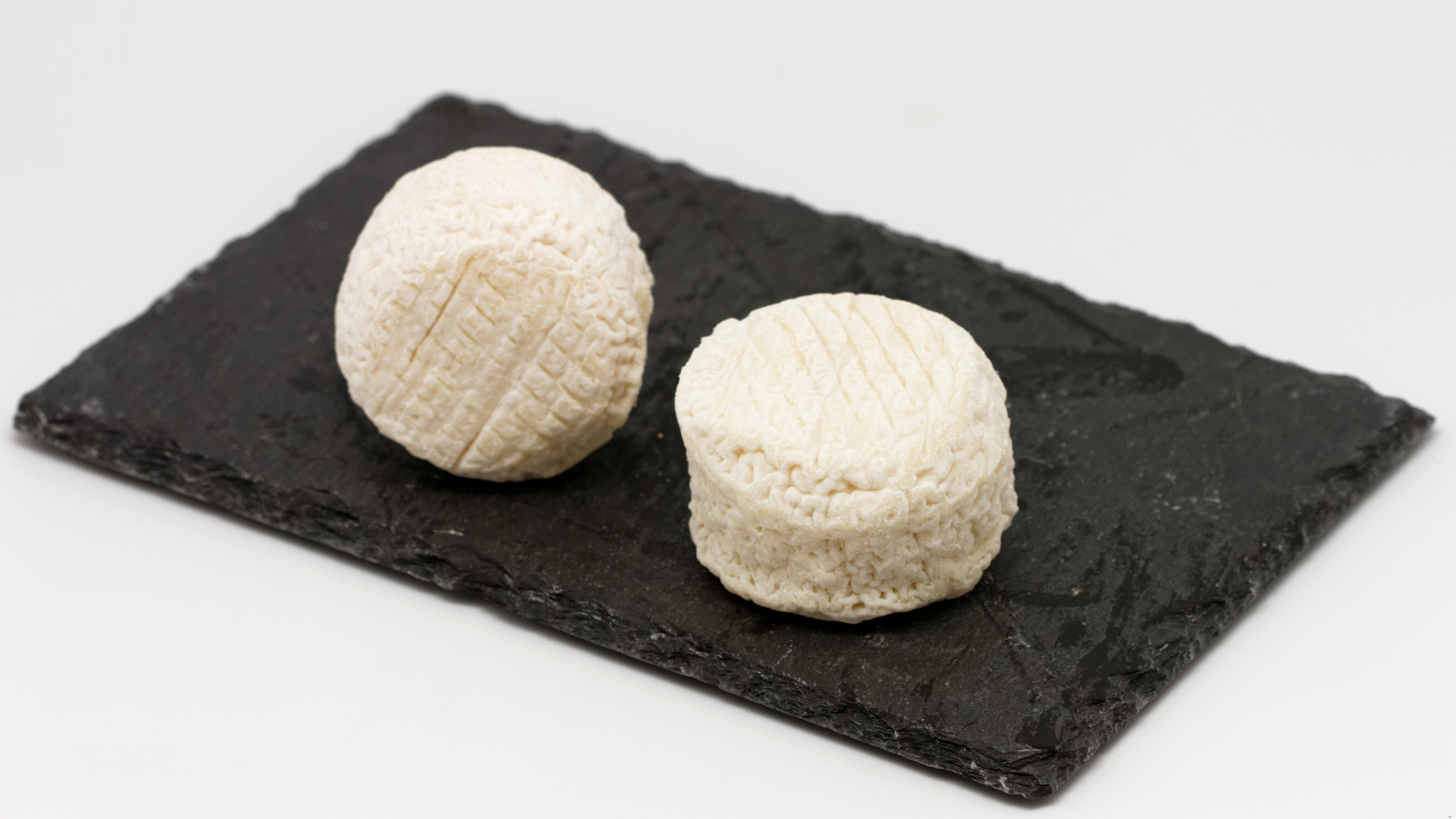 Goat Cheese: A Nutrient Powerhouse (image credits: wikimedia)