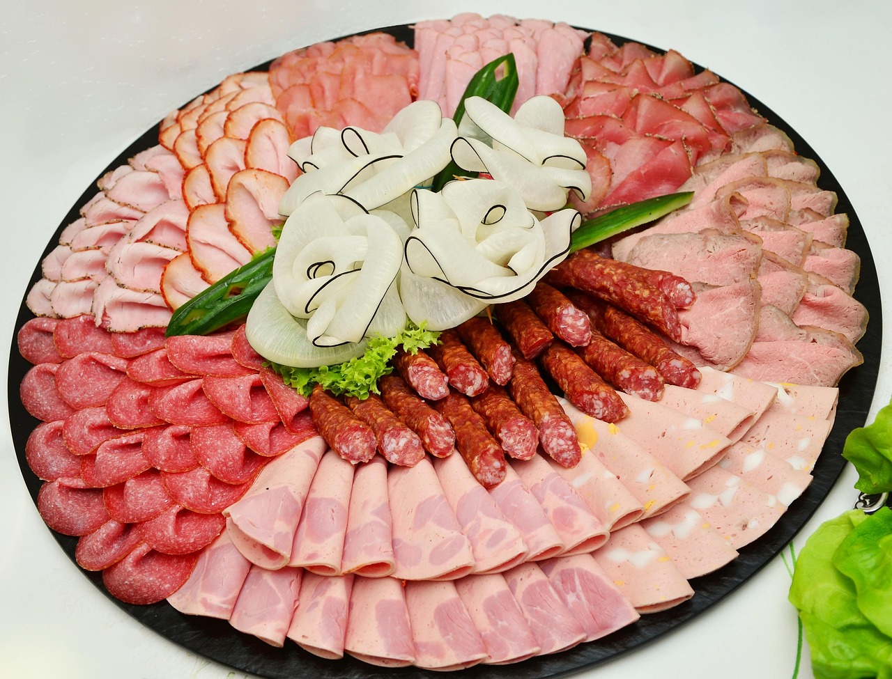 Nitrates and Nitrites in Processed Meats (image credits: pixabay)