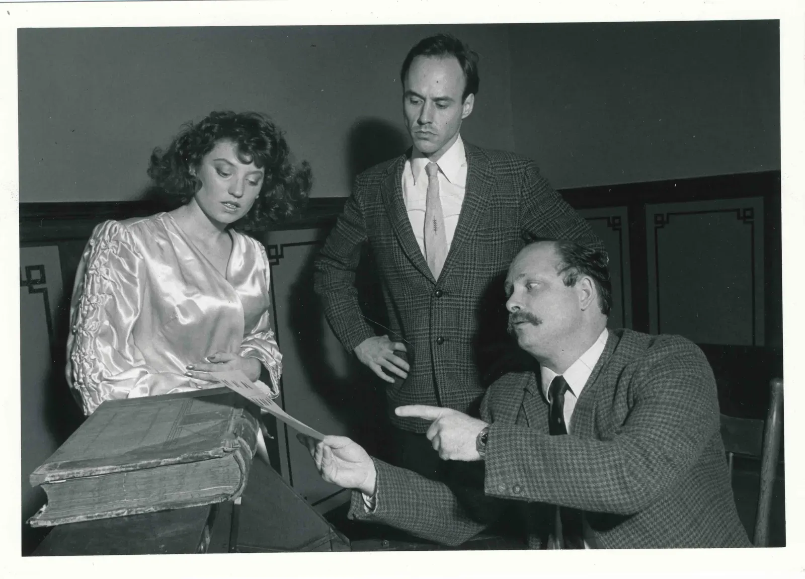 3. Bringing an Uninvited Plus-One (Image Credits: Wikimedia)