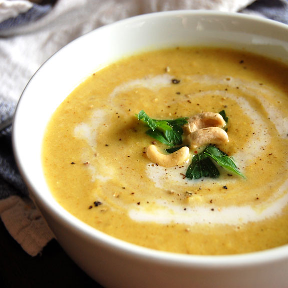 Cauliflower Soup with Truffle Oil (image credits: flickr)
