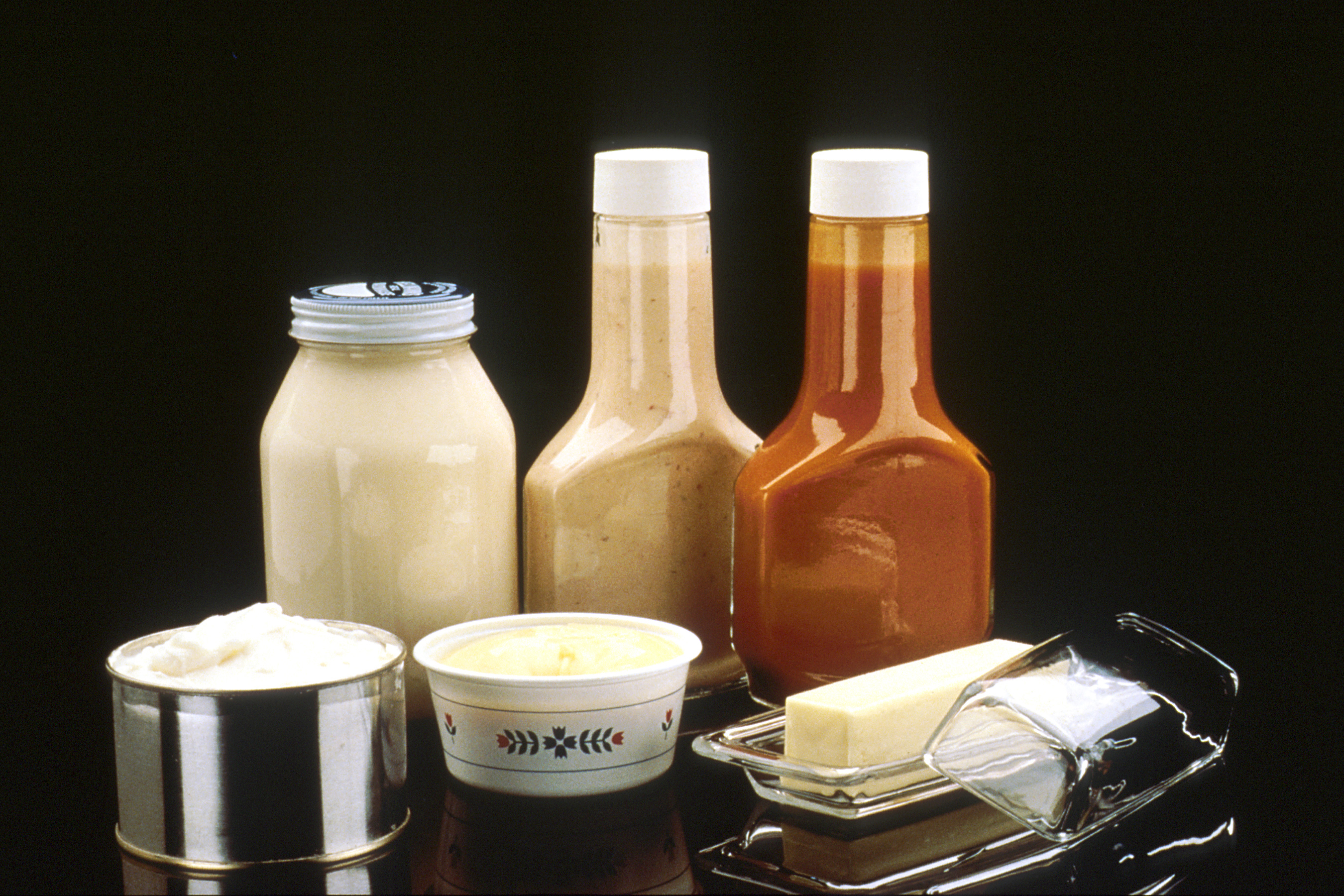 The Fat-Free Dressing Deception (image credits: wikimedia)