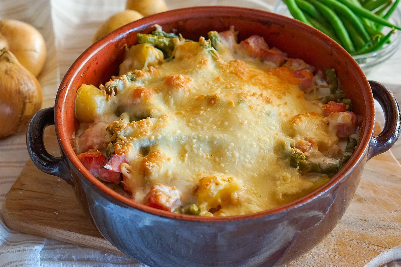 Casserole from Leftover Grains and Proteins (image credits: pixabay)