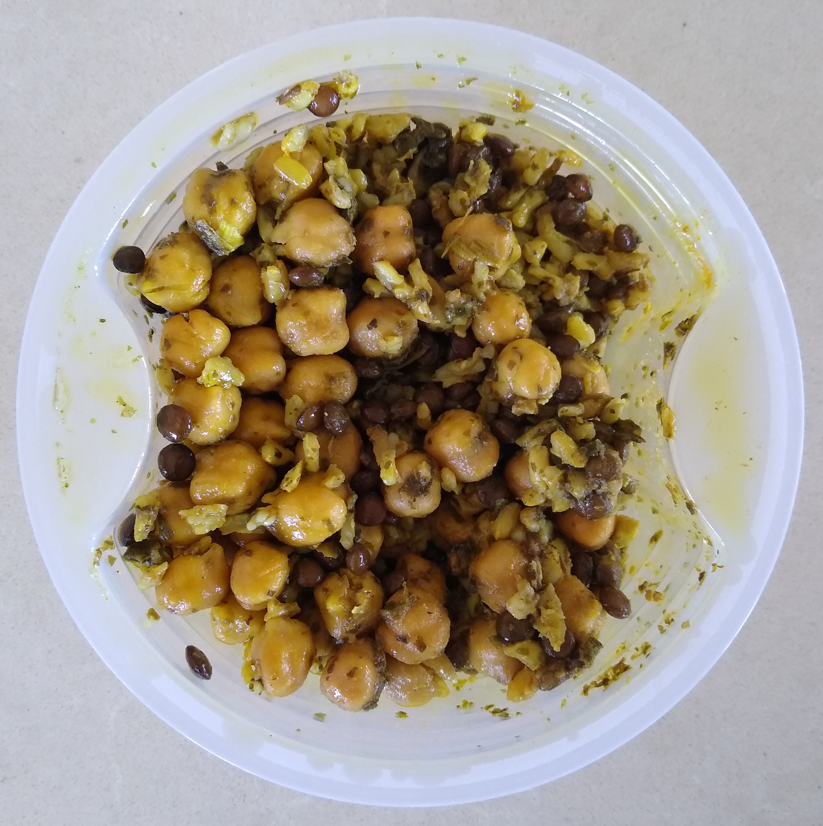 3. Chickpeas: The Versatile Glycemic Champion (image credits: wikimedia)