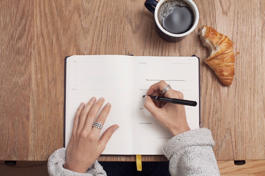 Gratitude Journaling Rewires Your Brain for Positivity (Image Credits: Unsplash)