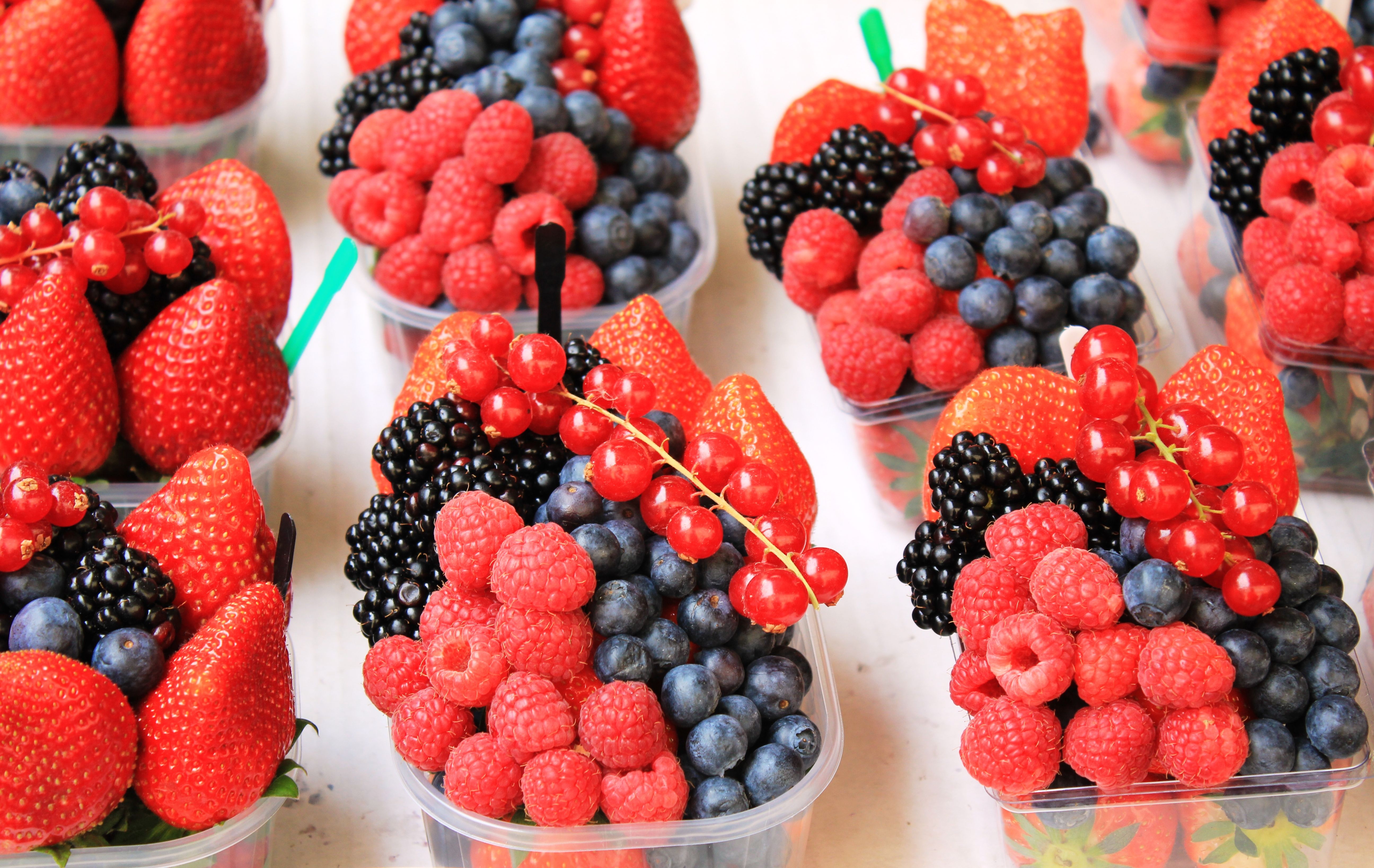 Berries: Nutrient-Dense Superstars (image credits: wikimedia)
