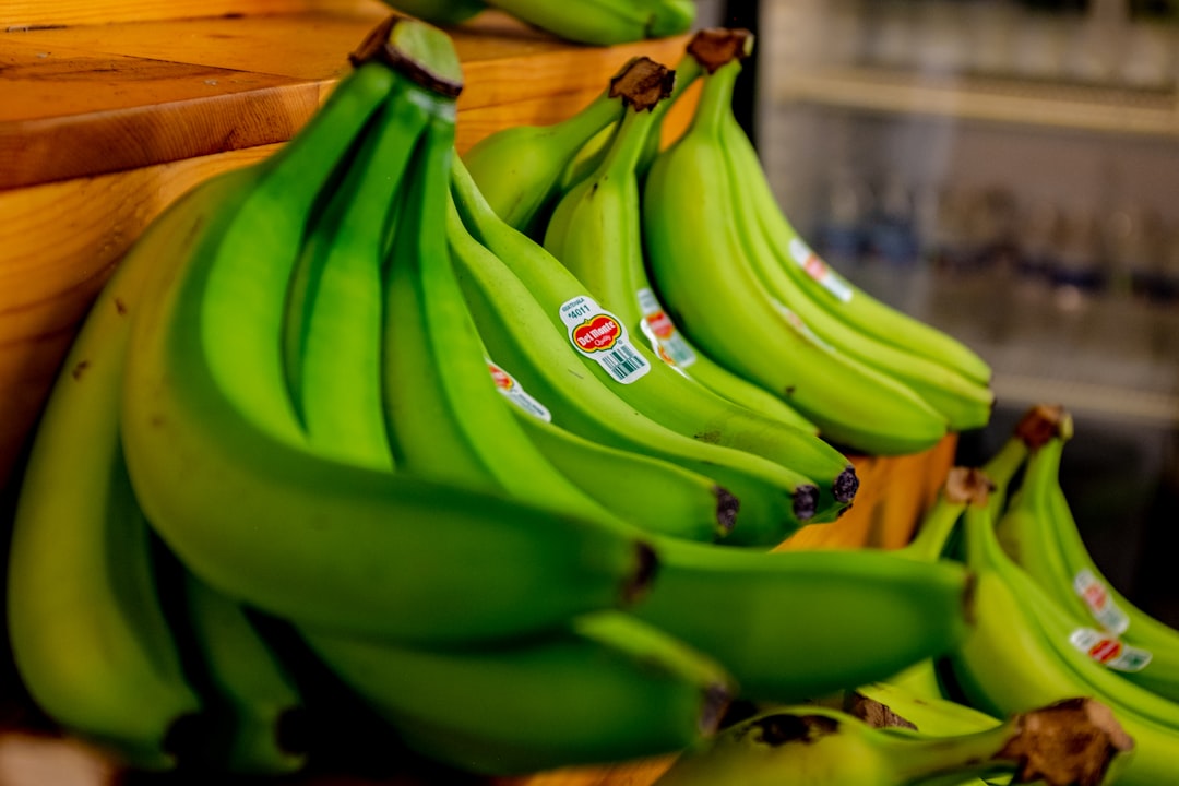 Green Bananas: Resistant Starch for the Win (image credits: unsplash)