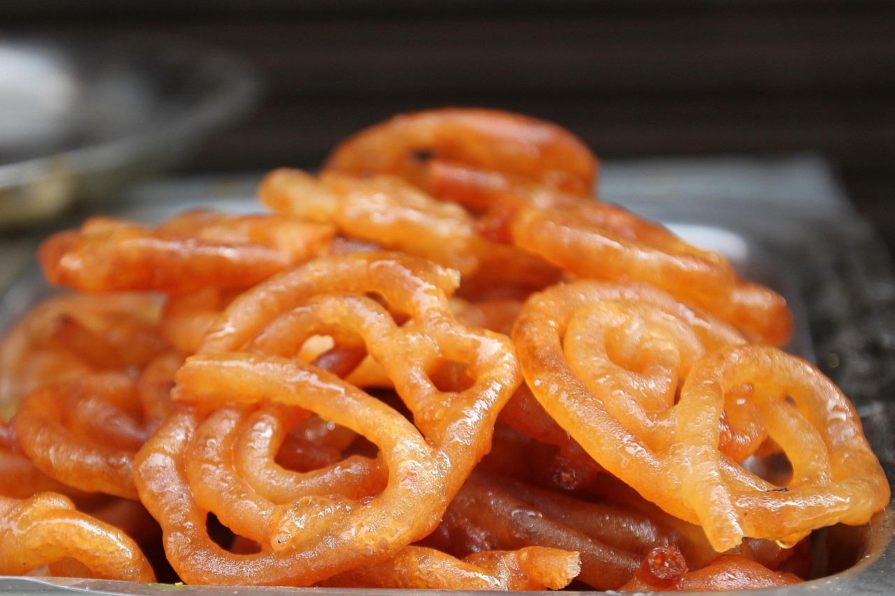 9. Jalebi: India’s Swirled, Syrupy Sweetheart (image credits: pixabay)