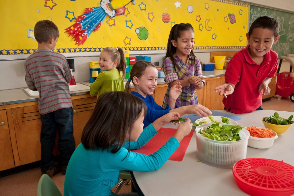 The Importance of Food Education (image credits: rawpixel)