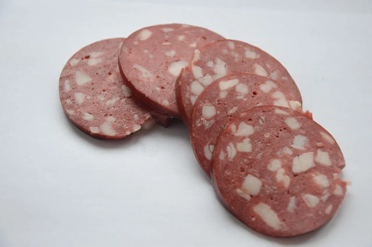 Canadian Bacon (Image Credits: Pixabay)