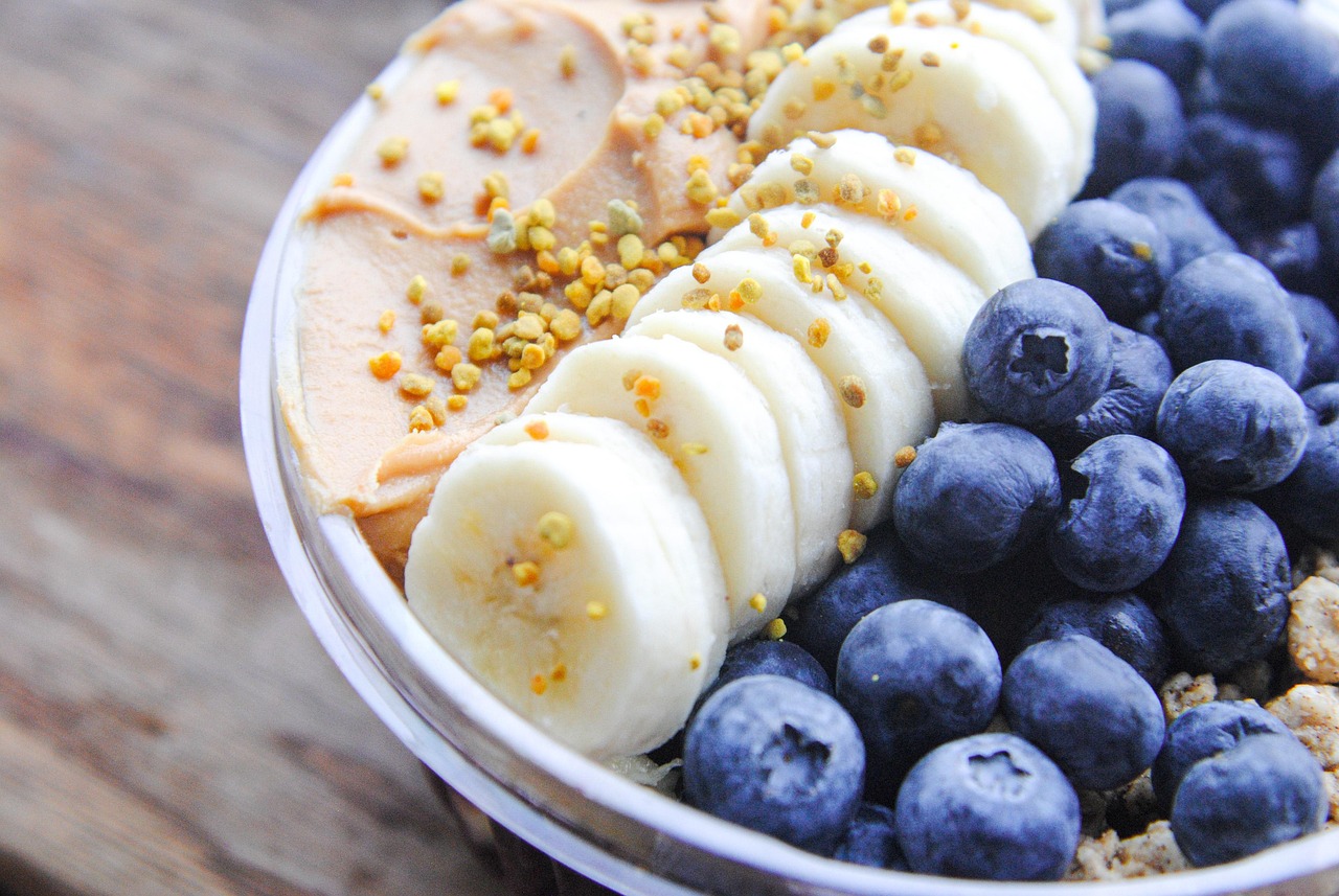 Acai Bowls: Pretty But Packed With Sugar (image credits: pixabay)