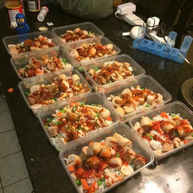 Building the Batch Cooking Habit Takes Practice but Pays Off (Image Credits: Flickr)