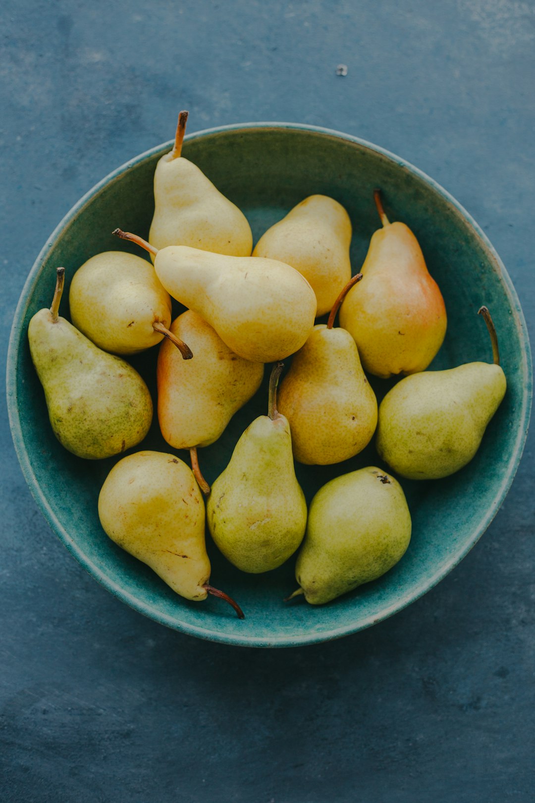 Pears: The Fragrant Felons (image credits: unsplash)