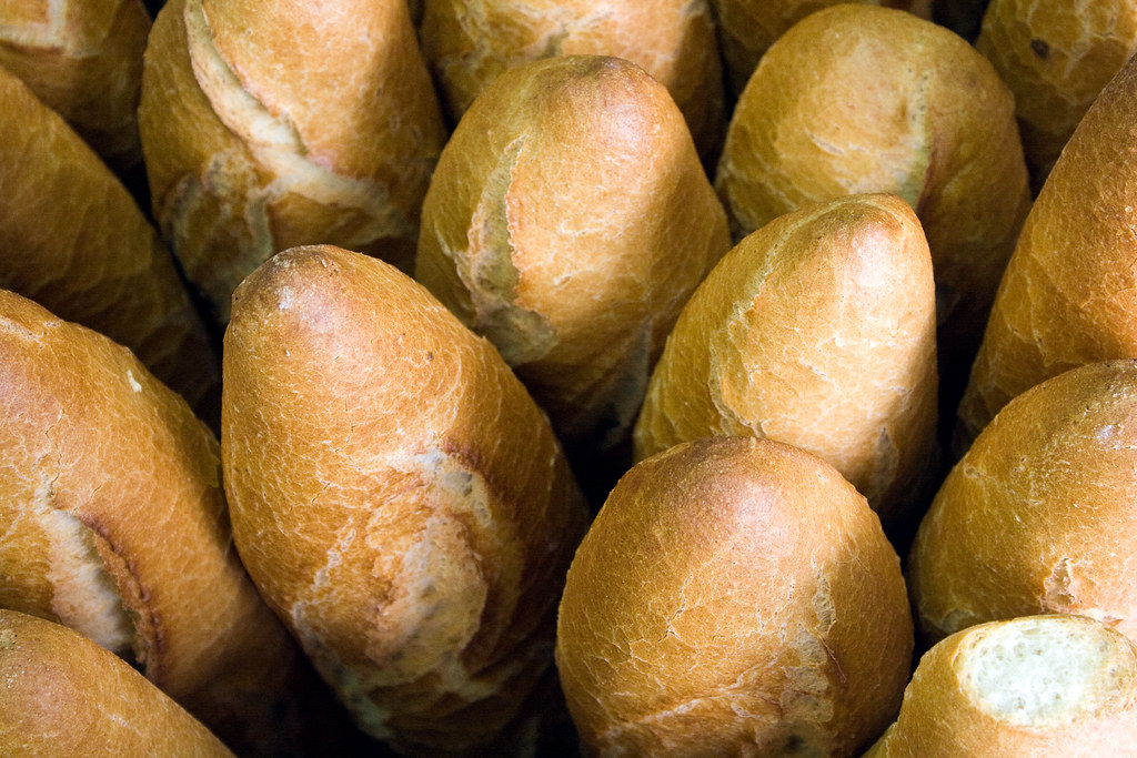 Bread Alternatives: Are They Really Healthier? (image credits: flickr)