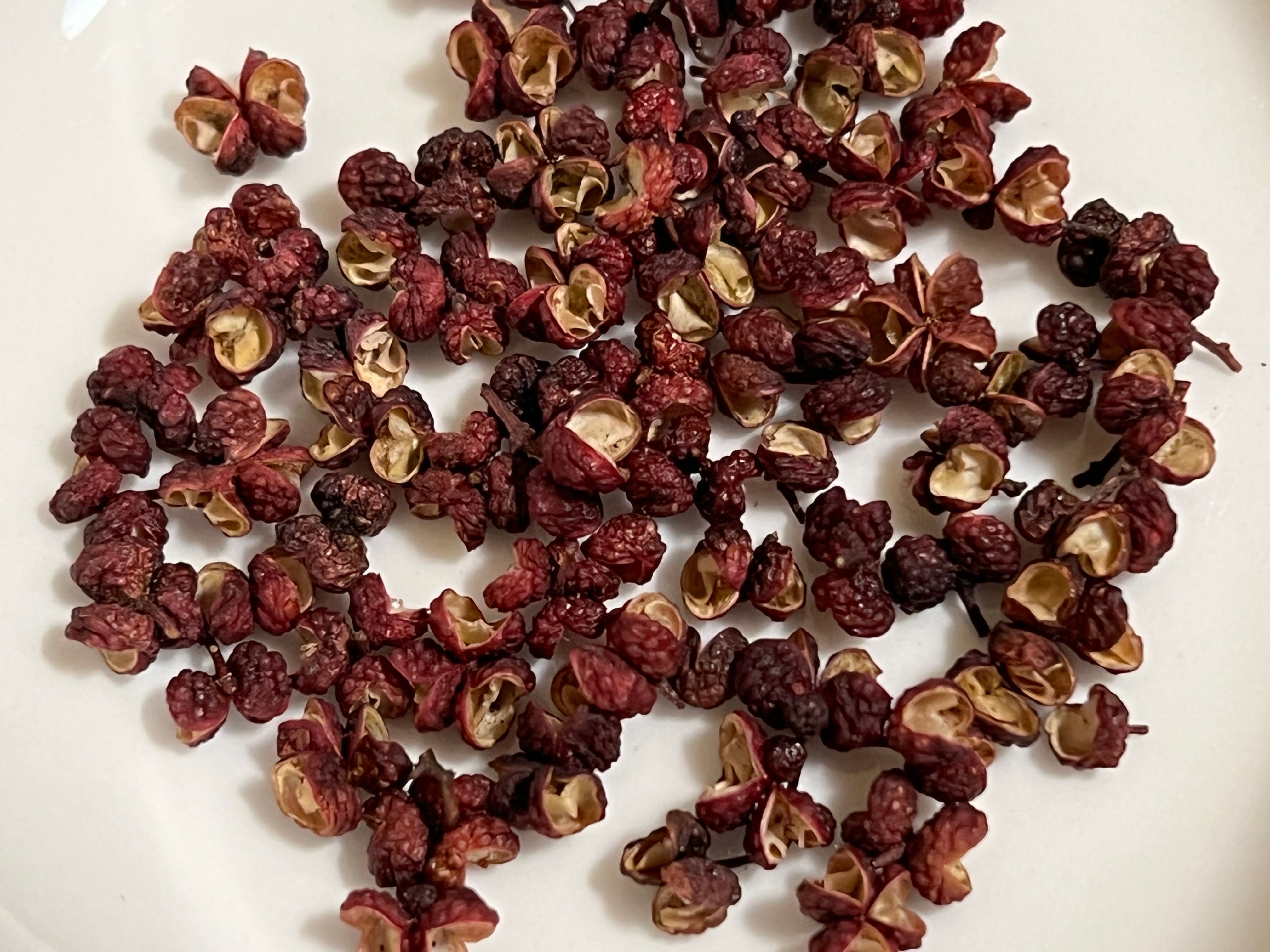 Szechuan Peppercorn (image credits: wikimedia)