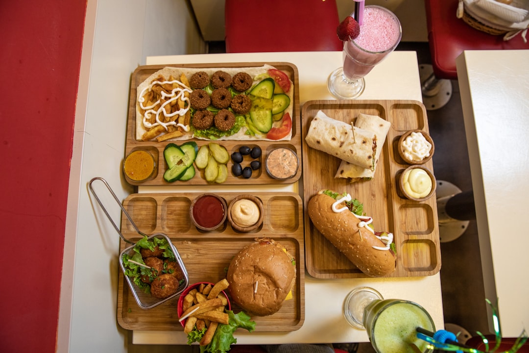 The Silent Saboteur: Why Our Evening Meals Are Wreaking Havoc (image credits: unsplash)