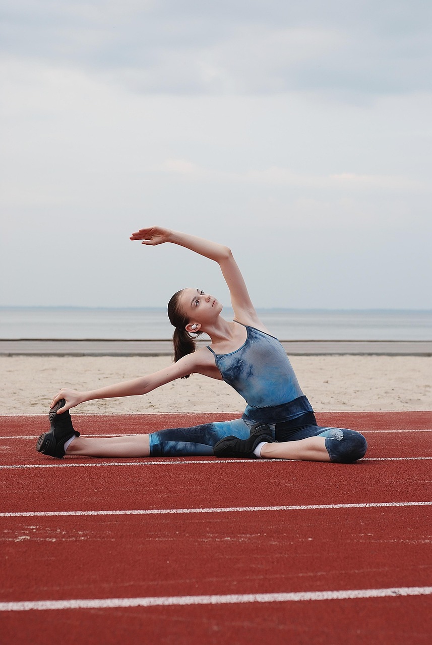 Overtraining and Underfueling in Fitness Communities (image credits: pixabay)